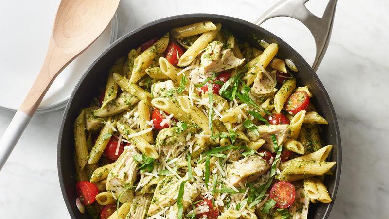 Pesto Pasta with Chicken and Tomatoes